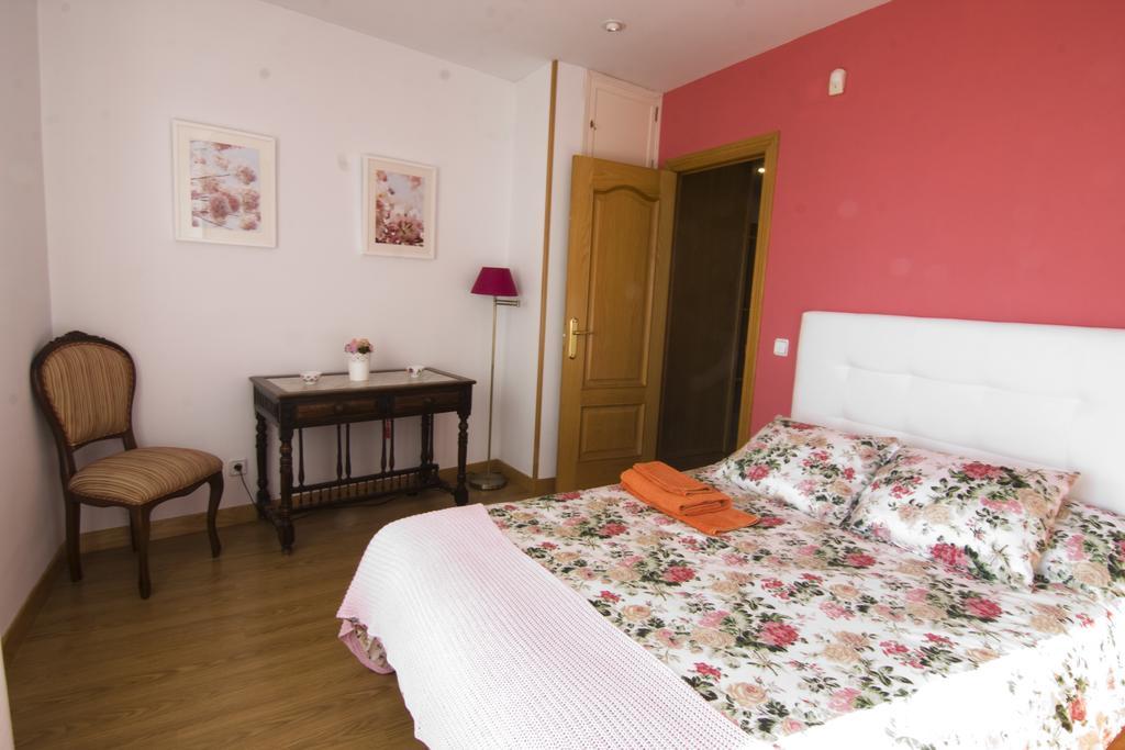Atico Latina Apartment Madrid Phòng bức ảnh