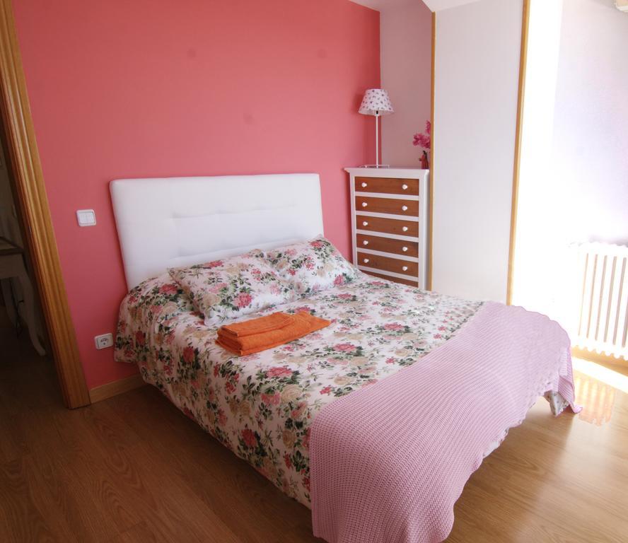 Atico Latina Apartment Madrid Ngoại thất bức ảnh